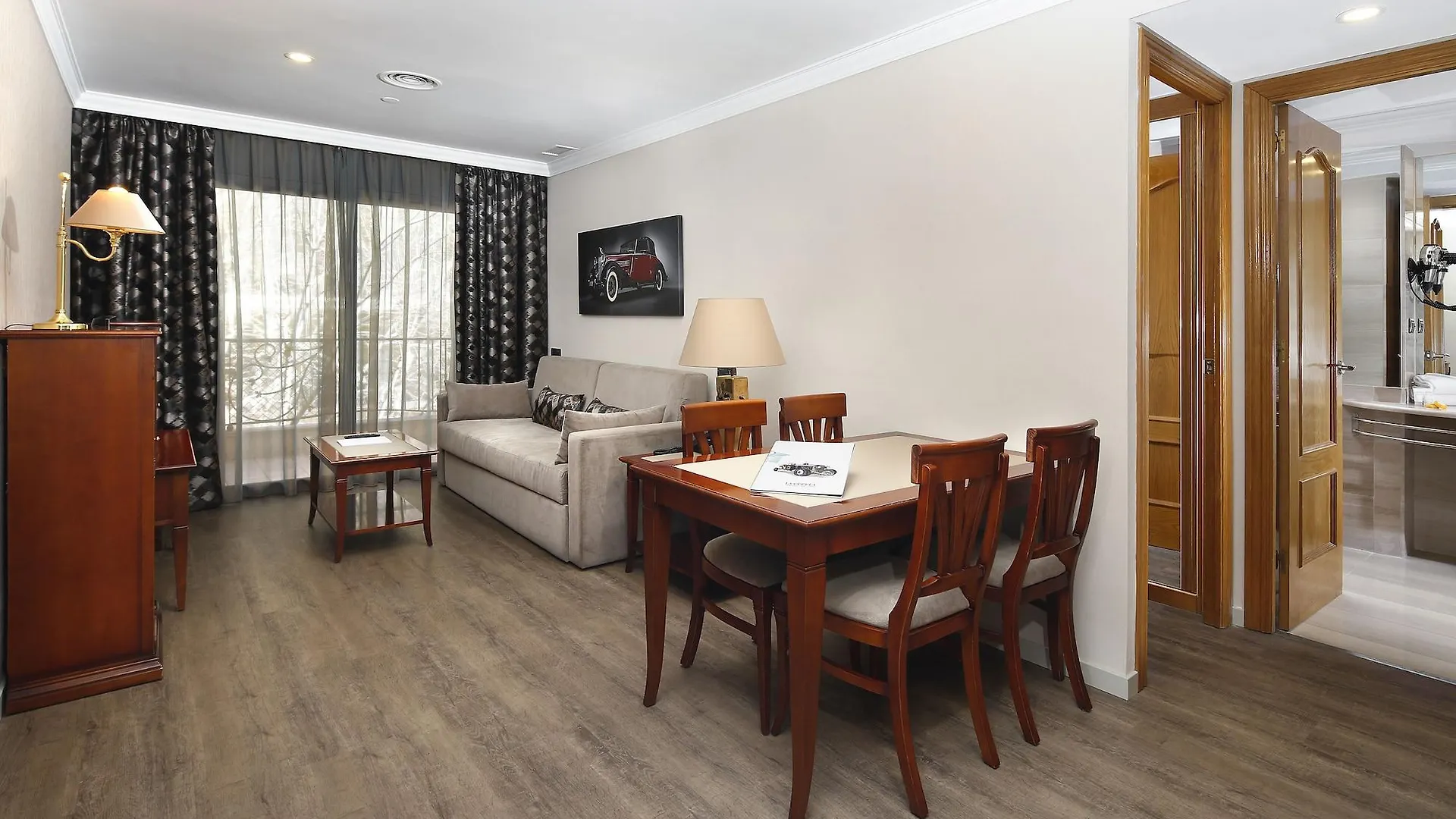 Apartment Apartaments-Hotel Hispanos 7 Suiza Barcelona