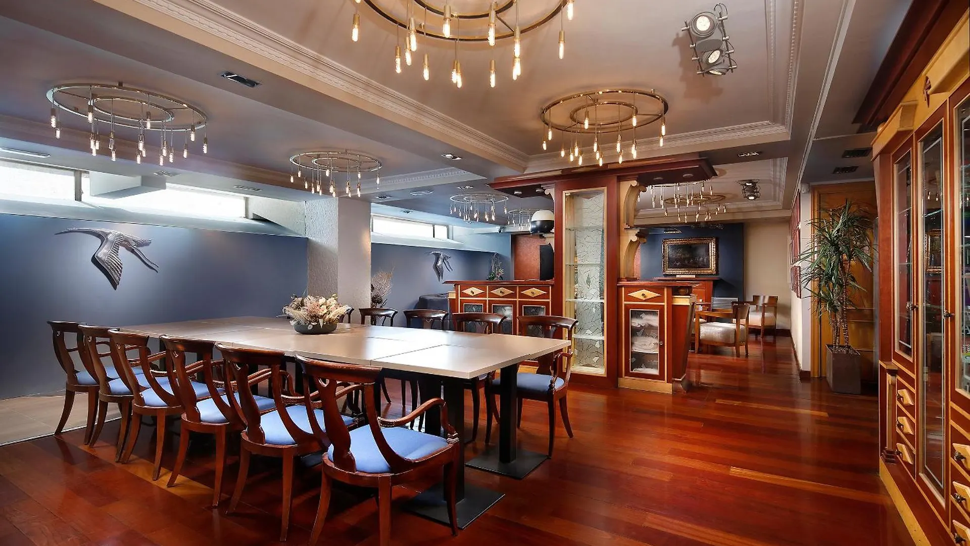 Apartaments-Hotel Hispanos 7 Suiza Barcelona 0*,  Spain
